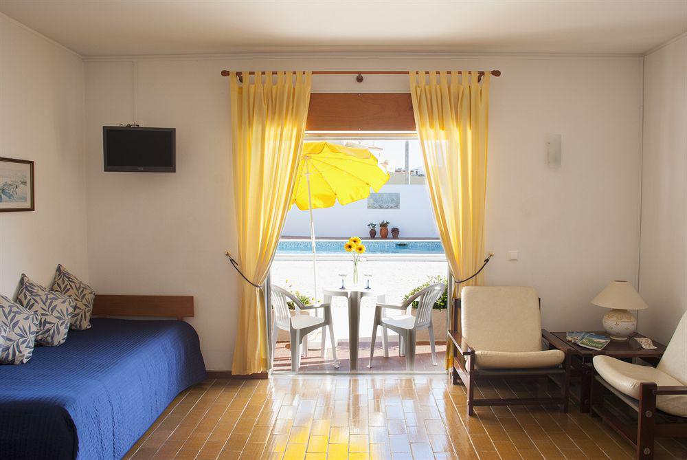 Apartamentos Turisticos Sollagos Bagian luar foto
