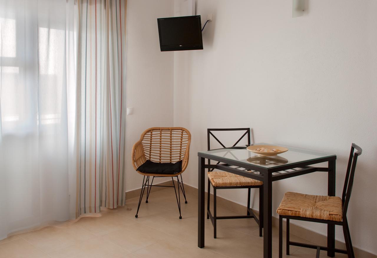 Apartamentos Turisticos Sollagos Bagian luar foto